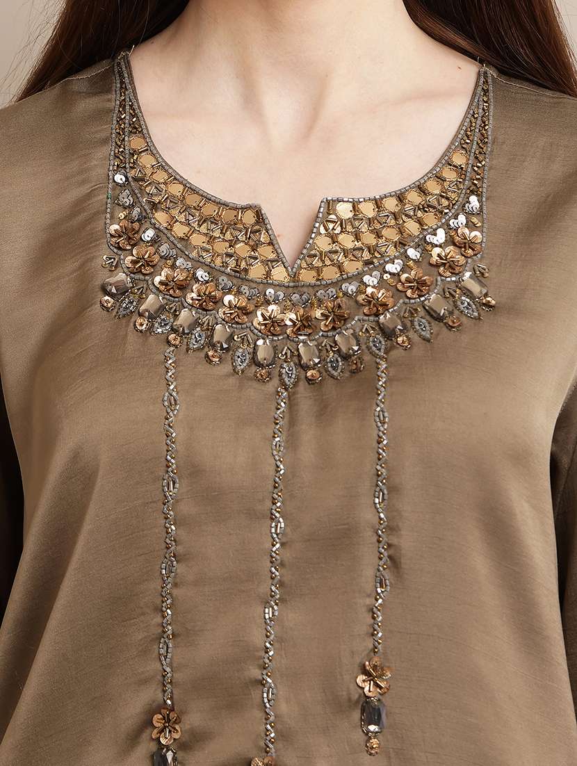 women embroidered long sleeve kurta pant with dupatta set - 21348221 -  Standard Image - 5