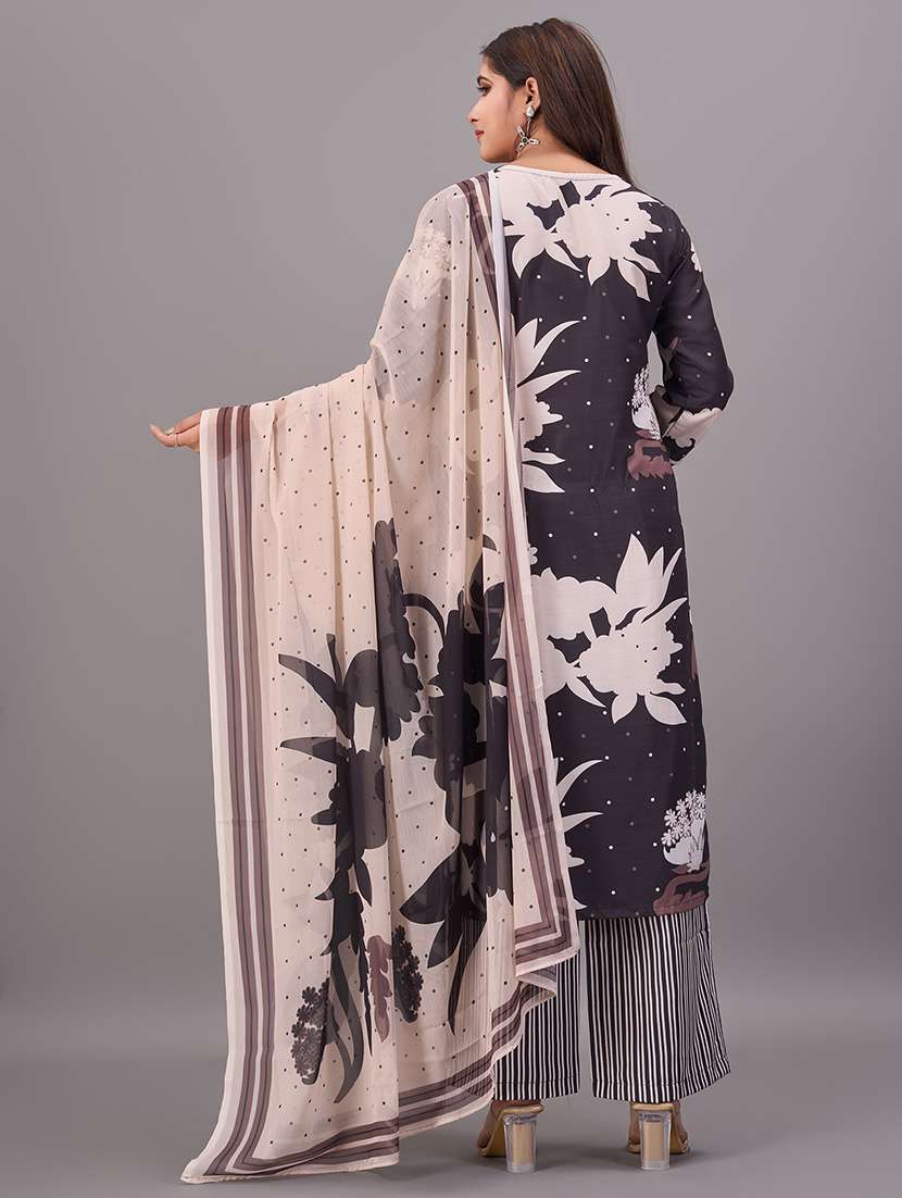 women black kurta & palazzo set  - 21348699 -  Standard Image - 3