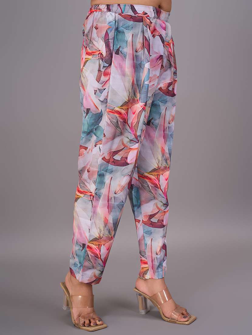 women three quarter sleeve kurta pant with dupatta set - 21348701 -  Standard Image - 5