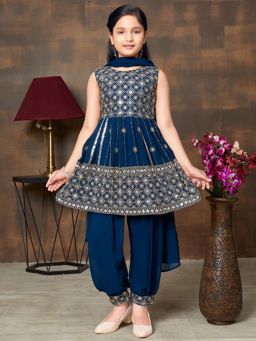 girls top and bottom ethnic wear sets - 21349093 - Zoom Image - 0