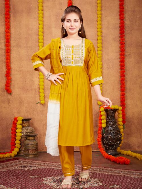 girls embroidered suit set with dupatta - 21349138 - Standard Image - 0
