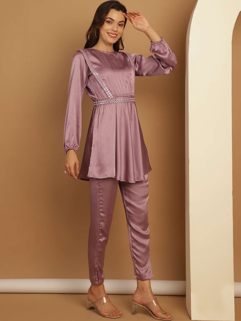 women mirror work detailed ethnic co-ord set - 21350585 -  Standard Image - 3