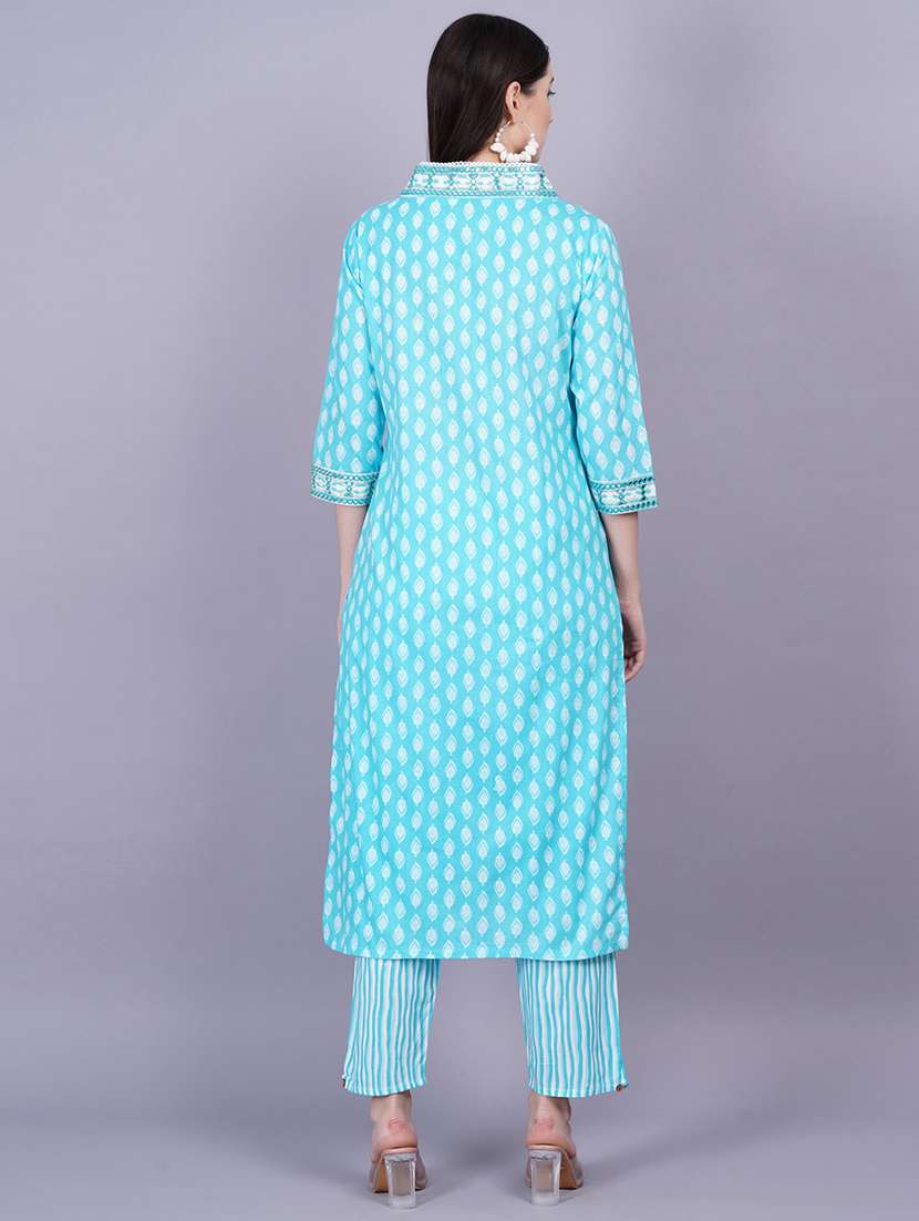 women three quarter sleeve kurta pant with dupatta set - 21350604 - Standard Image - 3