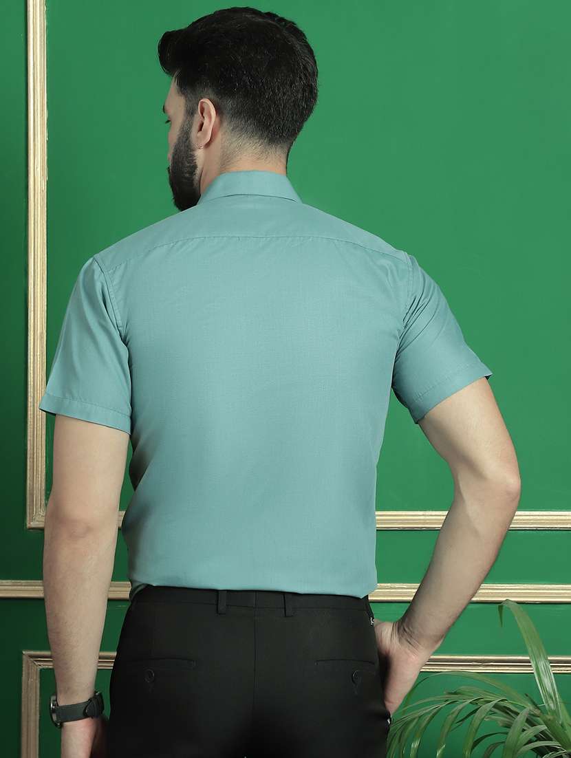 men short sleeves formal shirts - 21351957 -  Standard Image - 3