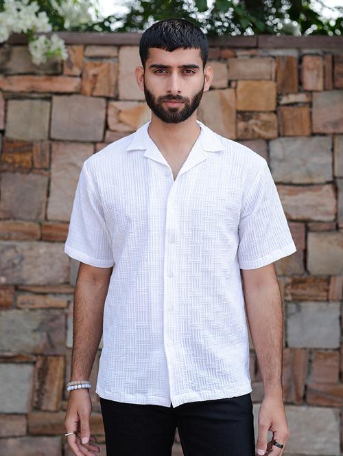 men solid cuban collor casual shirt - 21352104 - Standard Image - 0
