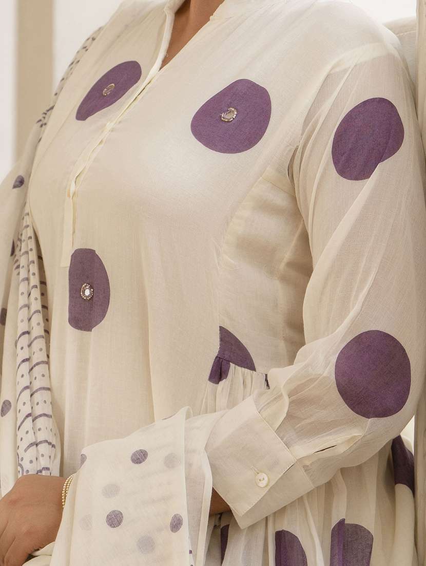 women three quarter sleeve kurta pant with dupatta set - 21352772 -  Standard Image - 5