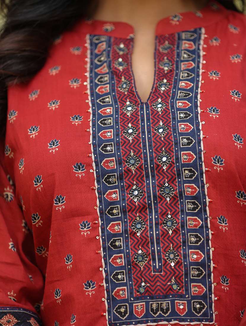 women three quarter sleeve kurta pant with dupatta set - 21352797 -  Standard Image - 5