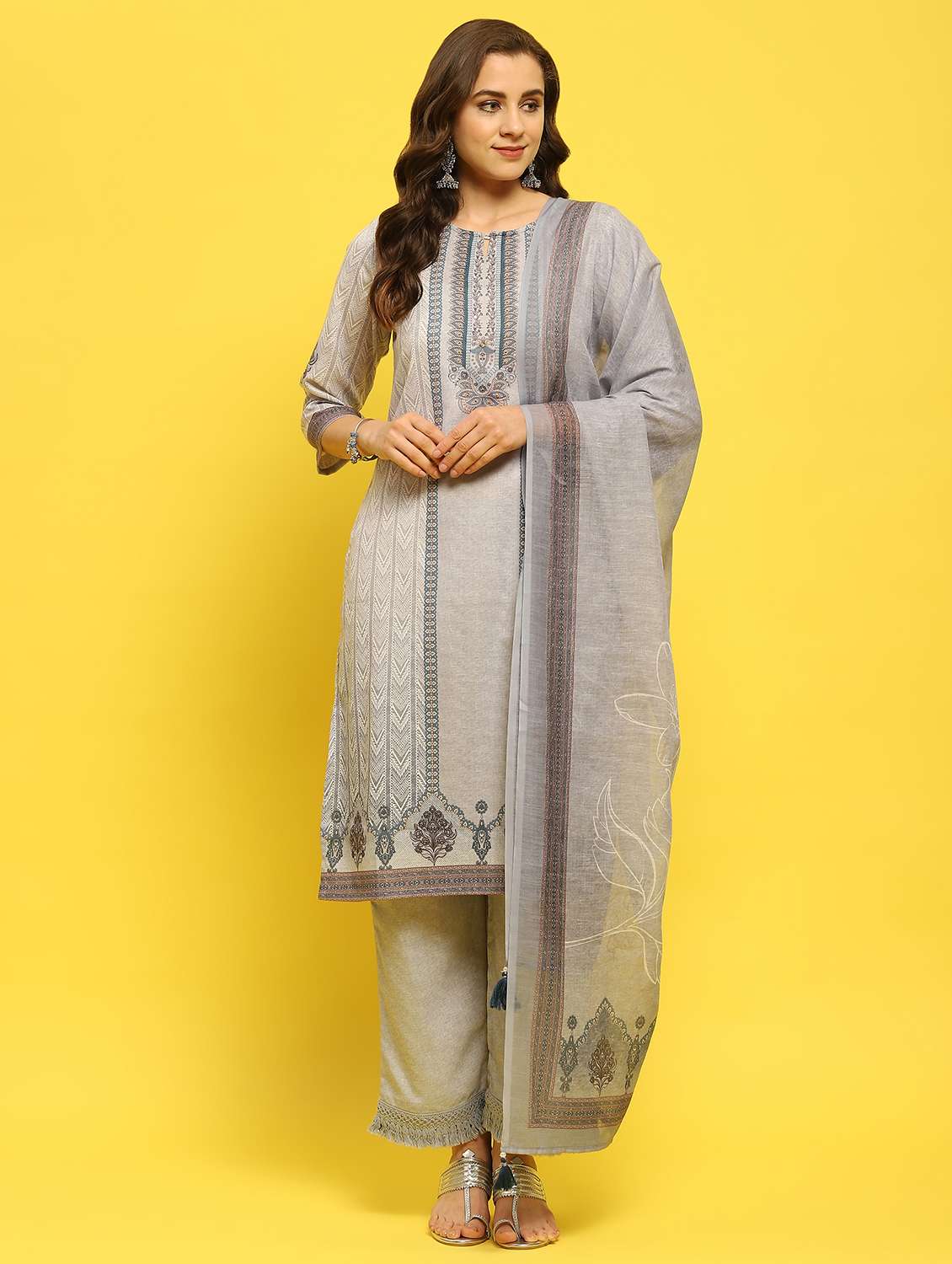 women three quarter sleeve kurta pant with dupatta set