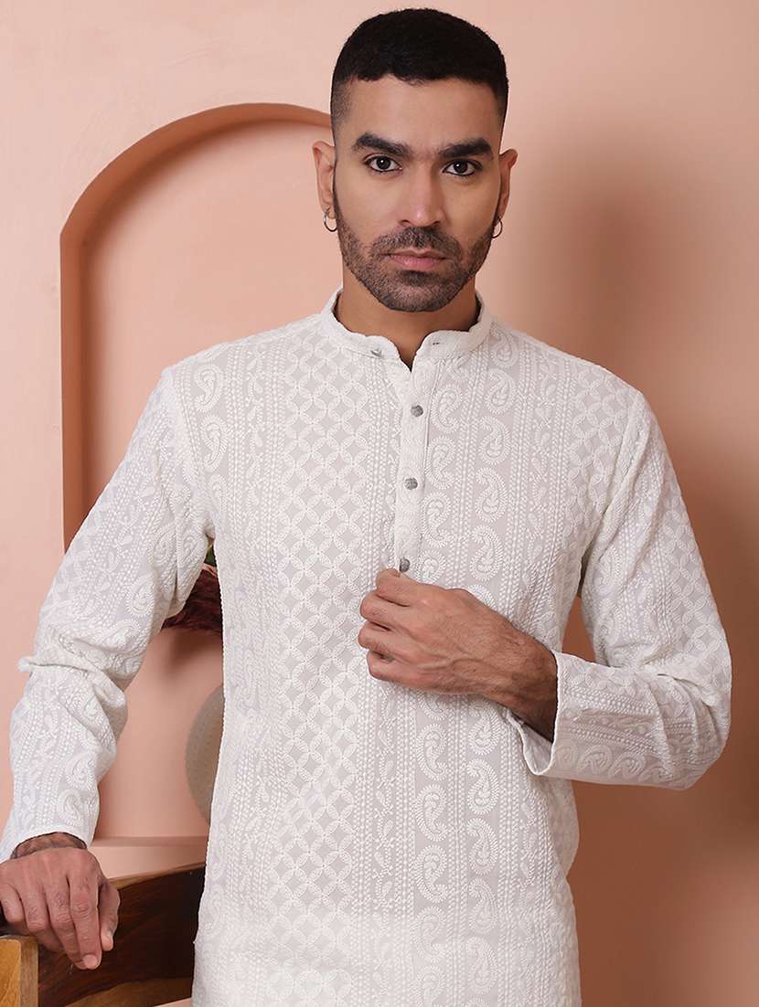 men mandarin neck embroidered long kurta - 21354518 - Standard Image - 3