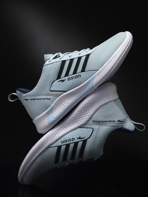 women lace up running sport shoes - 21354549 -  Standard Image - 0