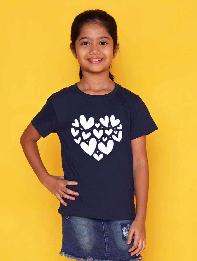 girls chest print round neck t-shirt