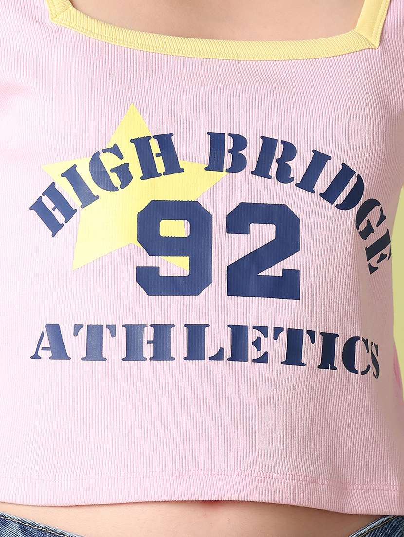 women pink typography print crop t-shirt - 21356101 -  Standard Image - 5