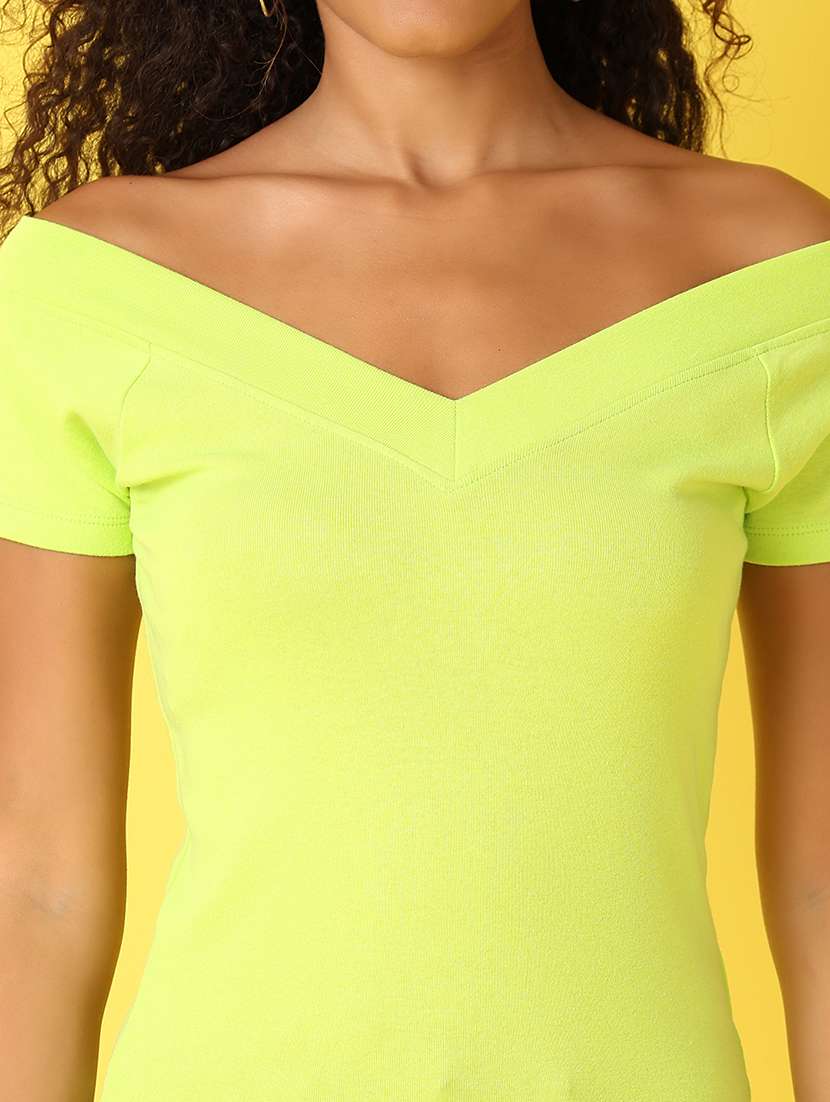 women solid off shoulder regular top - 21356110 -  Standard Image - 5