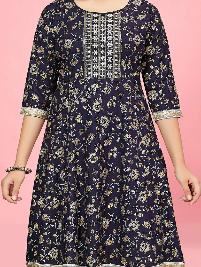 girls three quarter sleeve printed flared kurta - 21357114 -  Standard Image - 3