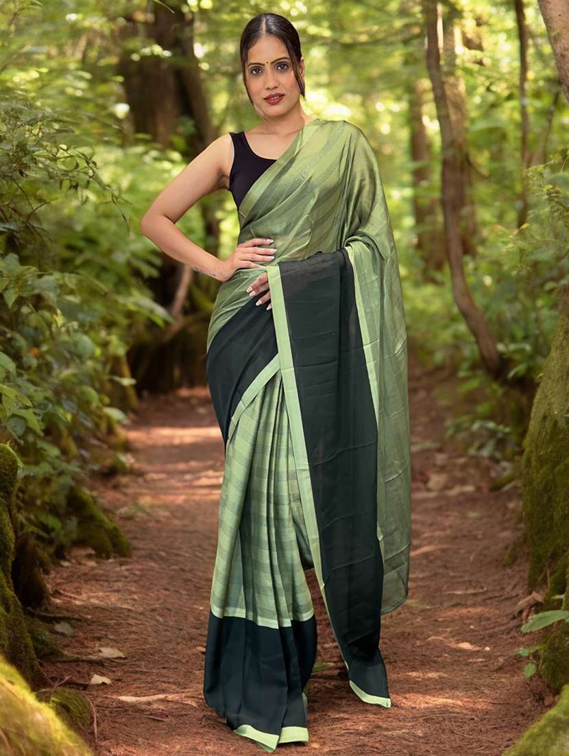 women striped printed saree with blouse - 21359296 - Zoom Image - 0