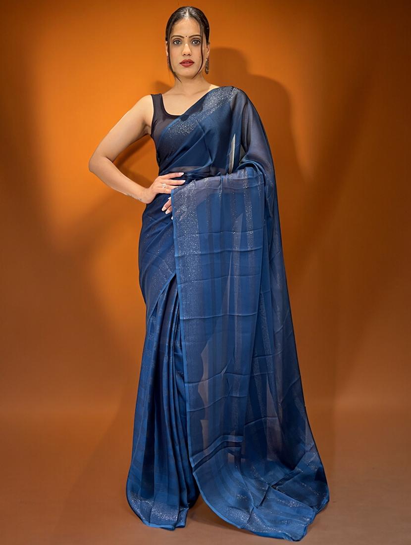 women striped printed saree - 21359299 - Zoom Image - 0