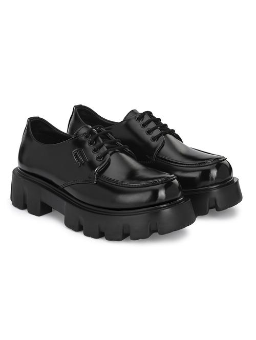 black lace up shoes - 21359350 -  Standard Image - 0