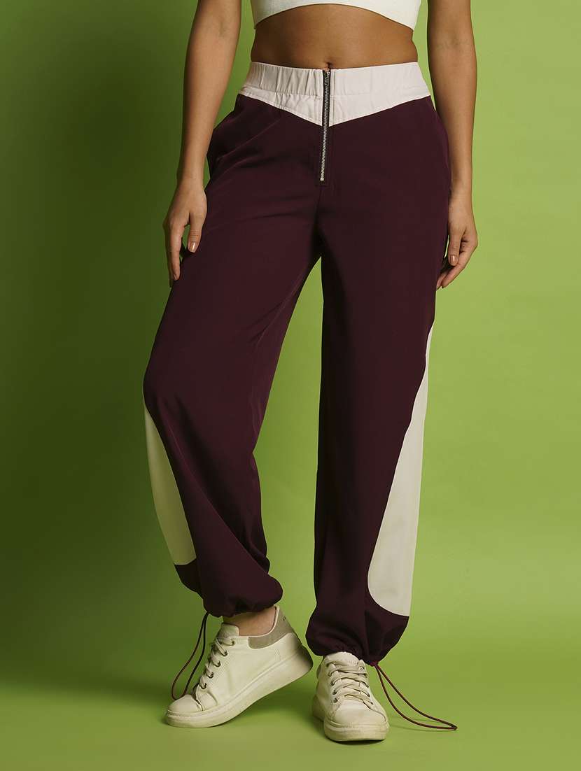globus women maroon & white mid rise loose fit zipper waist toggle hem joggers