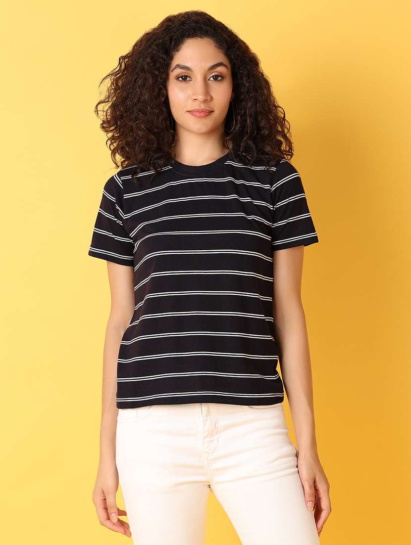 women striped round neck t-shirt
