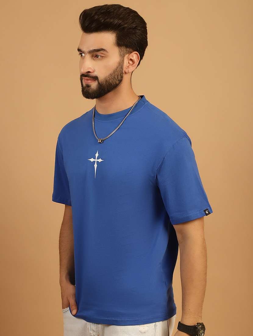 men round neck back print t-shirt - 21369598 -  Standard Image - 3