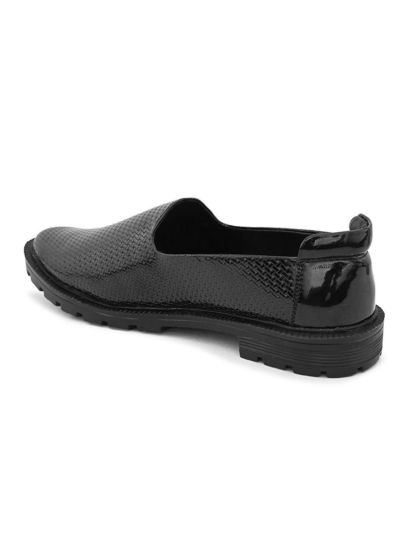 men black slip on shoes - 21370033 - Standard Image - 3