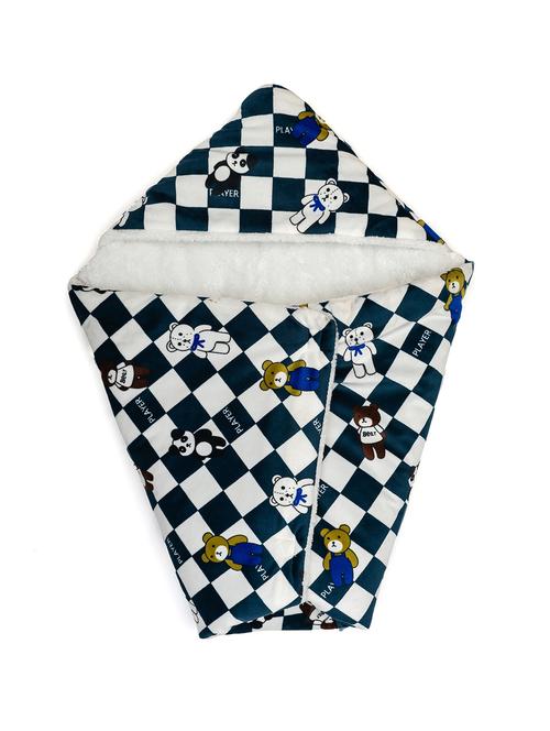 cartoon pattern newborn baby swaddle blanket - 21370557 -  Standard Image - 0