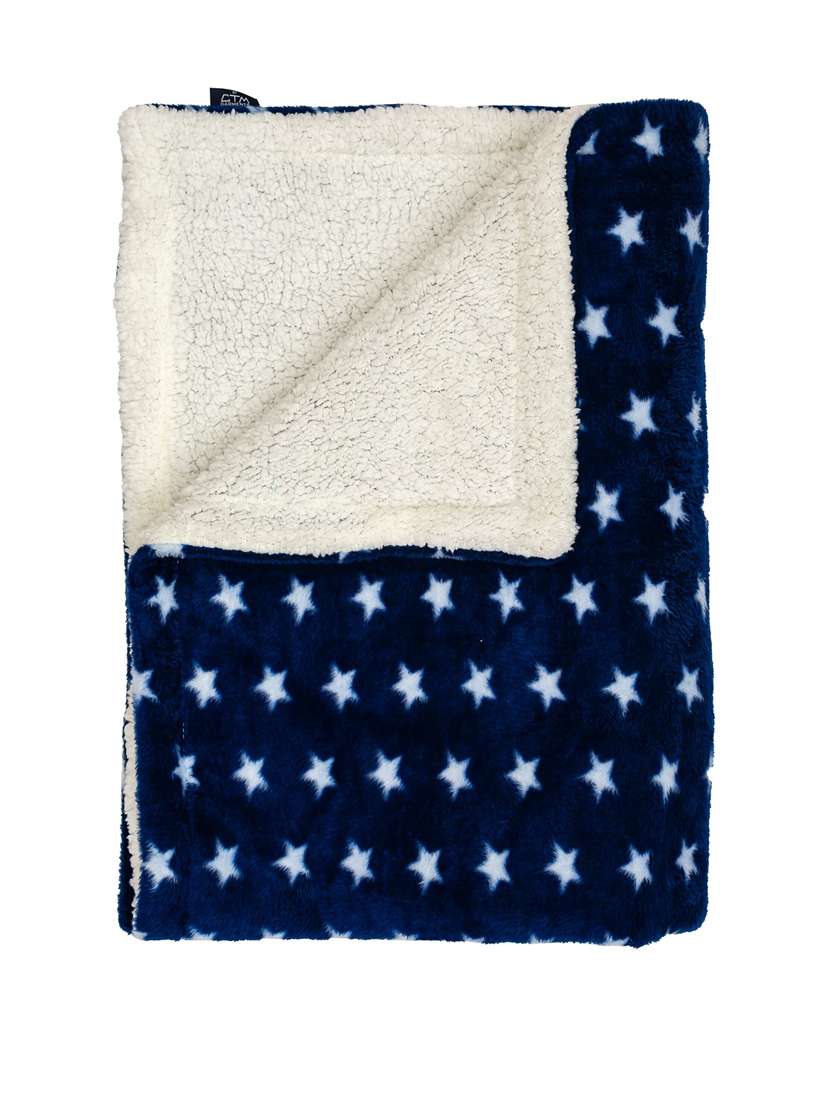 newborn baby swaddle blanket - 21370604 -  Standard Image - 3