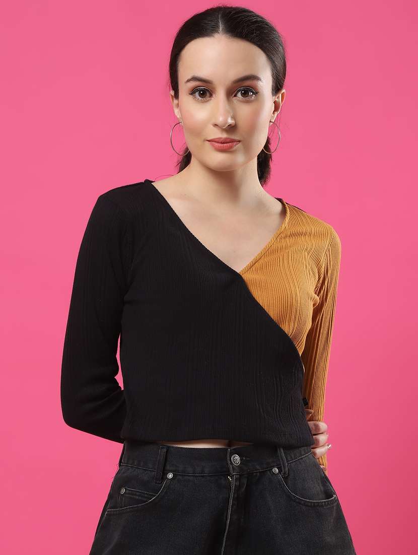 women color blocked long sleeves crop top - 21370929 -  Zoom Image - 0