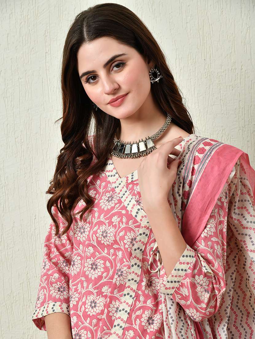women three quarter sleeve suit set - 21371740 - Standard Image - 5