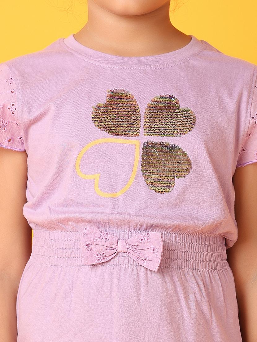 girls front printed round neck tee - 21371931 - Standard Image - 5