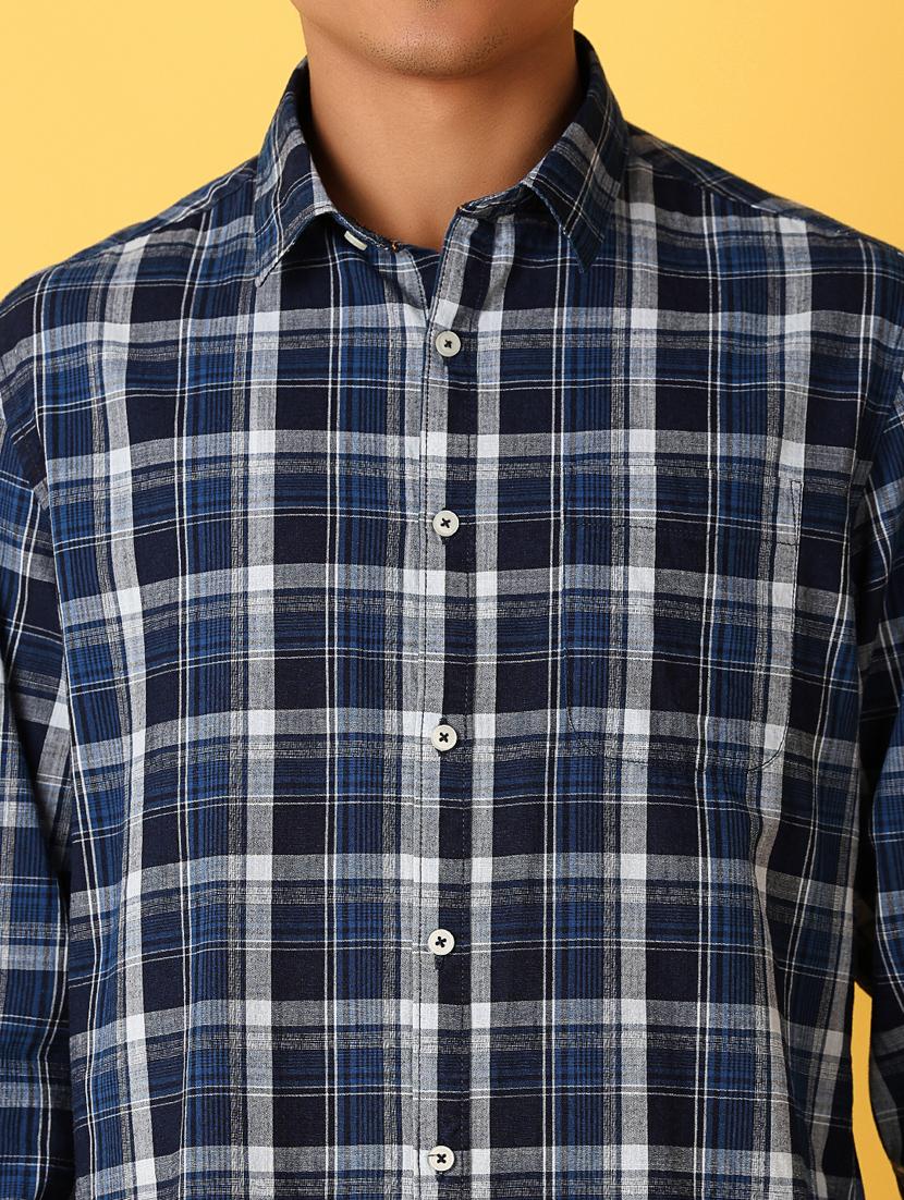 men navy blue regular fit checkered casual shirt - 21371957 - Standard Image - 5