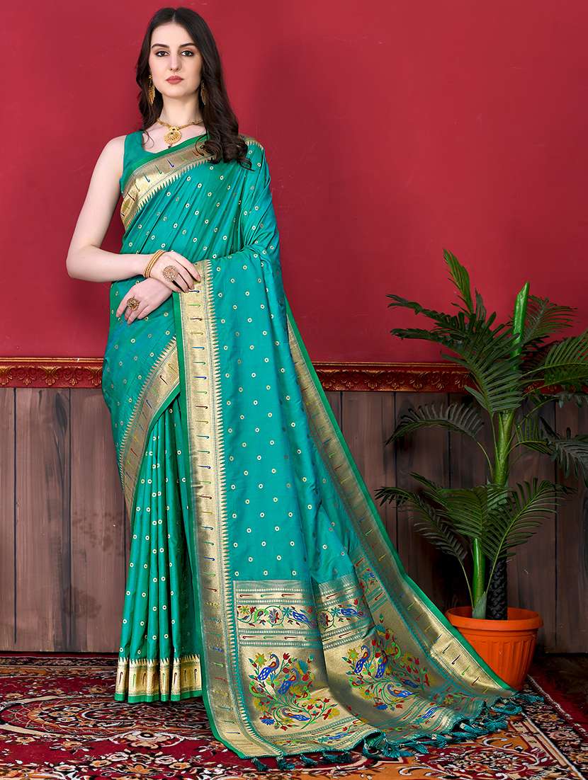 women self design paithani saree
