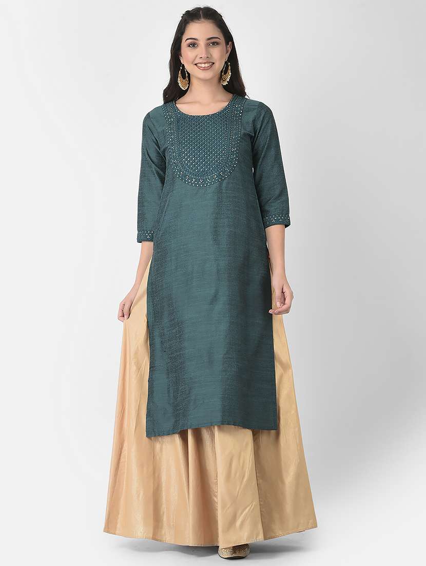 women three quarter sleeve straight kurta
