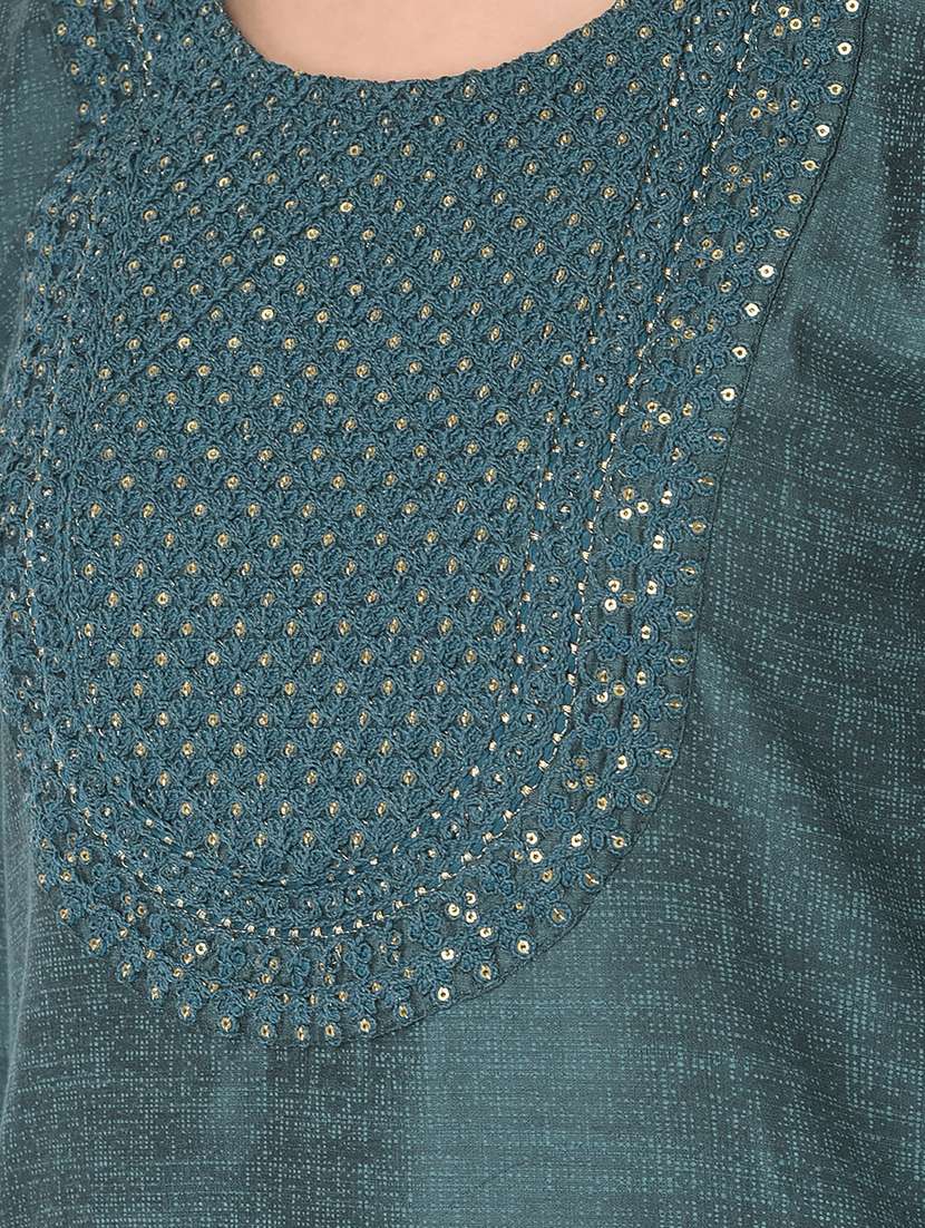 women three quarter sleeve straight kurta - 21374468 -  Standard Image - 5