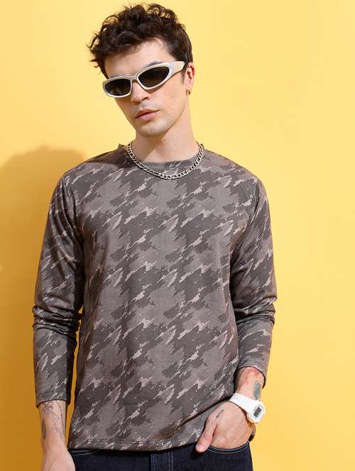 men printed round neck t-shirt - 21375168 -  Standard Image - 0