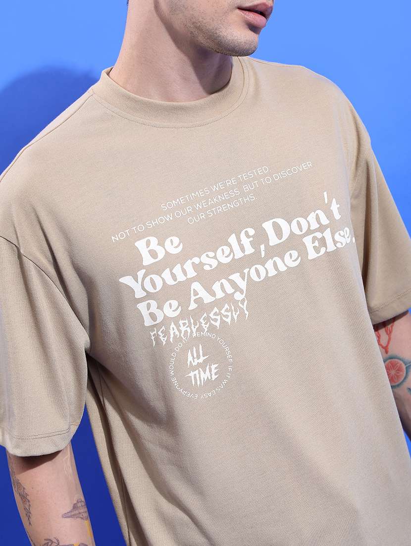 men round neck short sleeves t-shirt - 21375206 -  Standard Image - 3