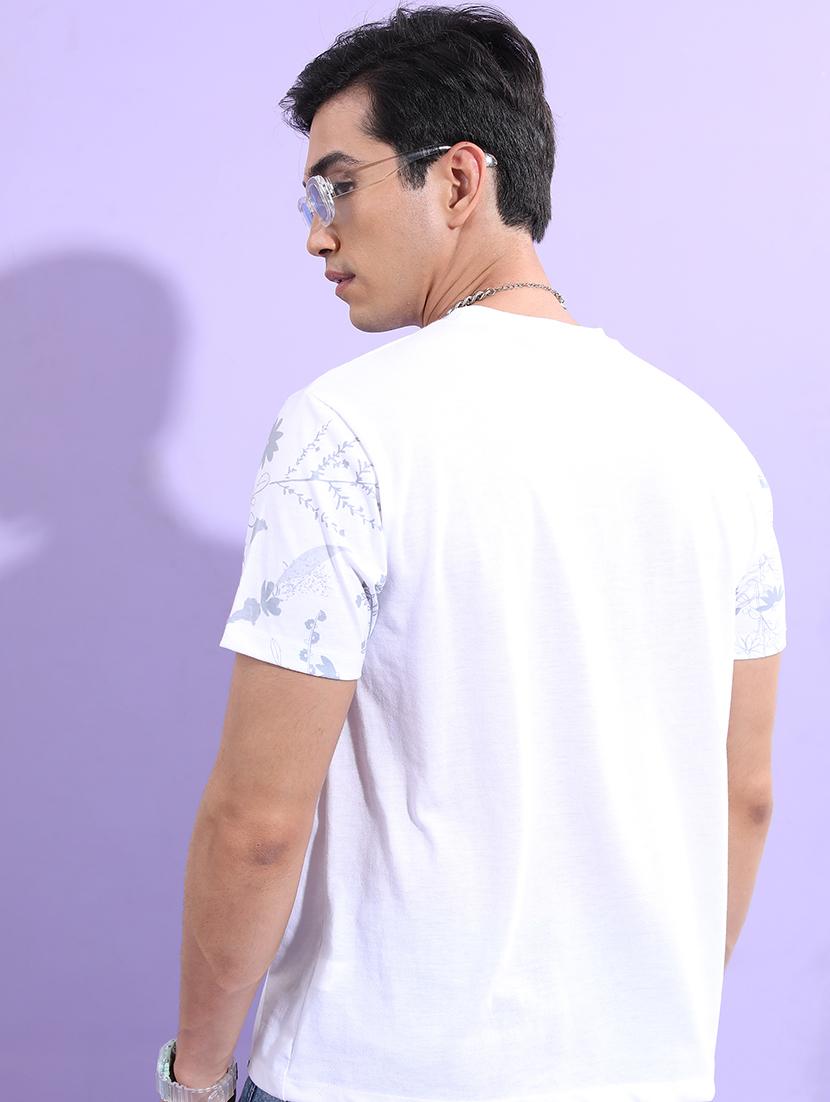 men front print round neck t-shirt - 21375255 - Standard Image - 3