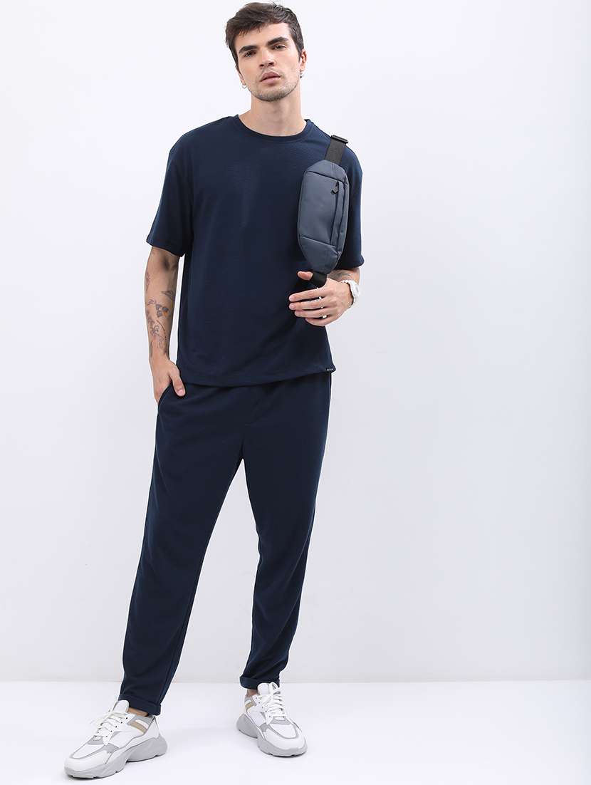 men solid round neck oversized t-shirt - 21375279 -  Standard Image - 3