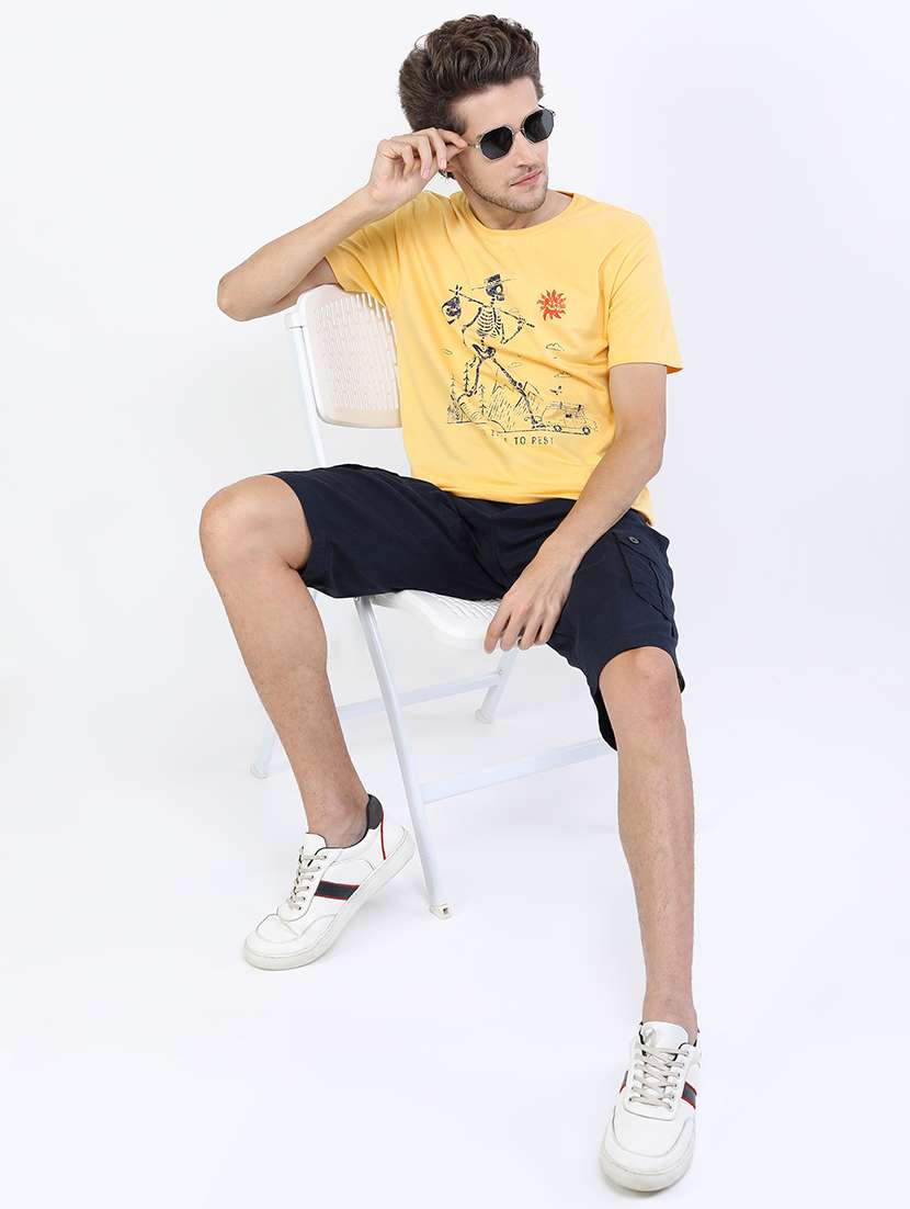 men front print cotton t-shirt - 21375414 -  Standard Image - 3