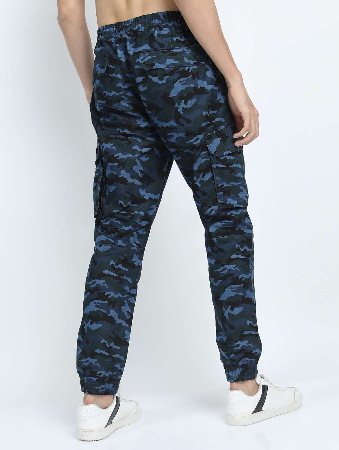 men mid rise camouflage printed cargo - 21375540 -  Standard Image - 3