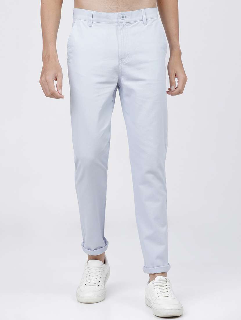men mid rise solid chinos