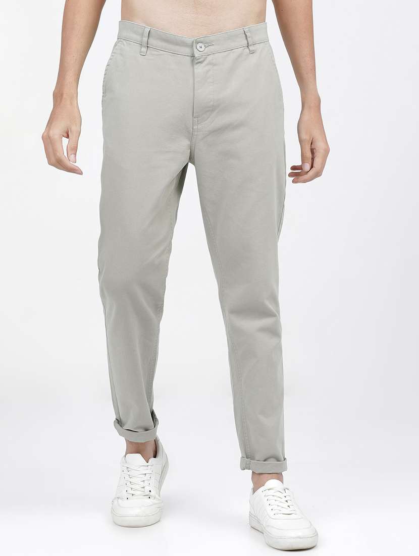men mid rise solid chinos