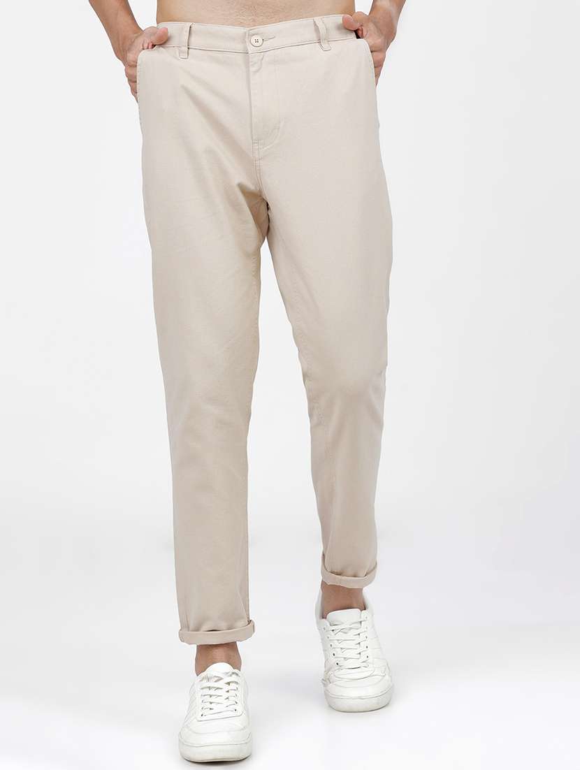 men mid rise solid chinos