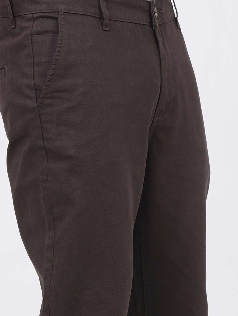 men mid rise solid chinos - 21375583 -  Standard Image - 5