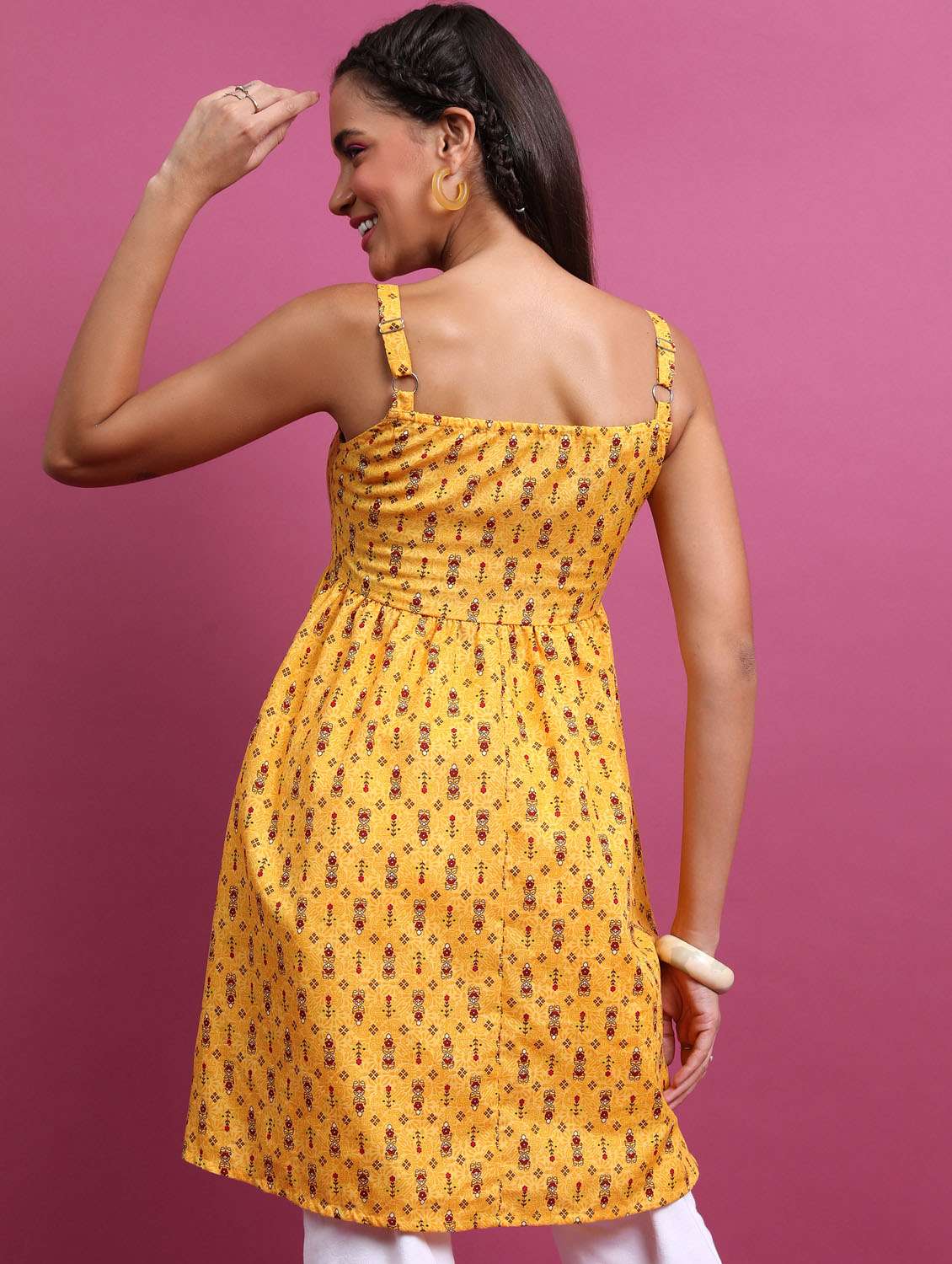 women yellow cotton blend straight kurta - 21376035 -  Standard Image - 3