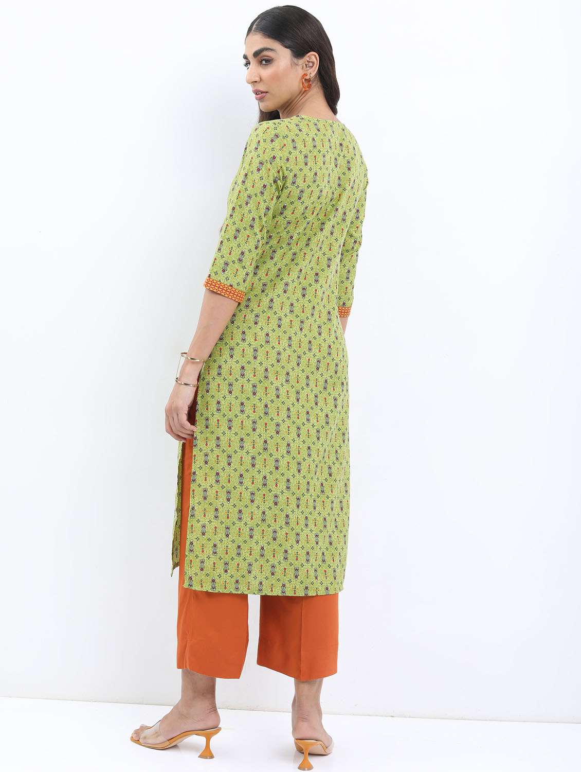 women three quarter sleeve straight kurta - 21376111 -  Standard Image - 3