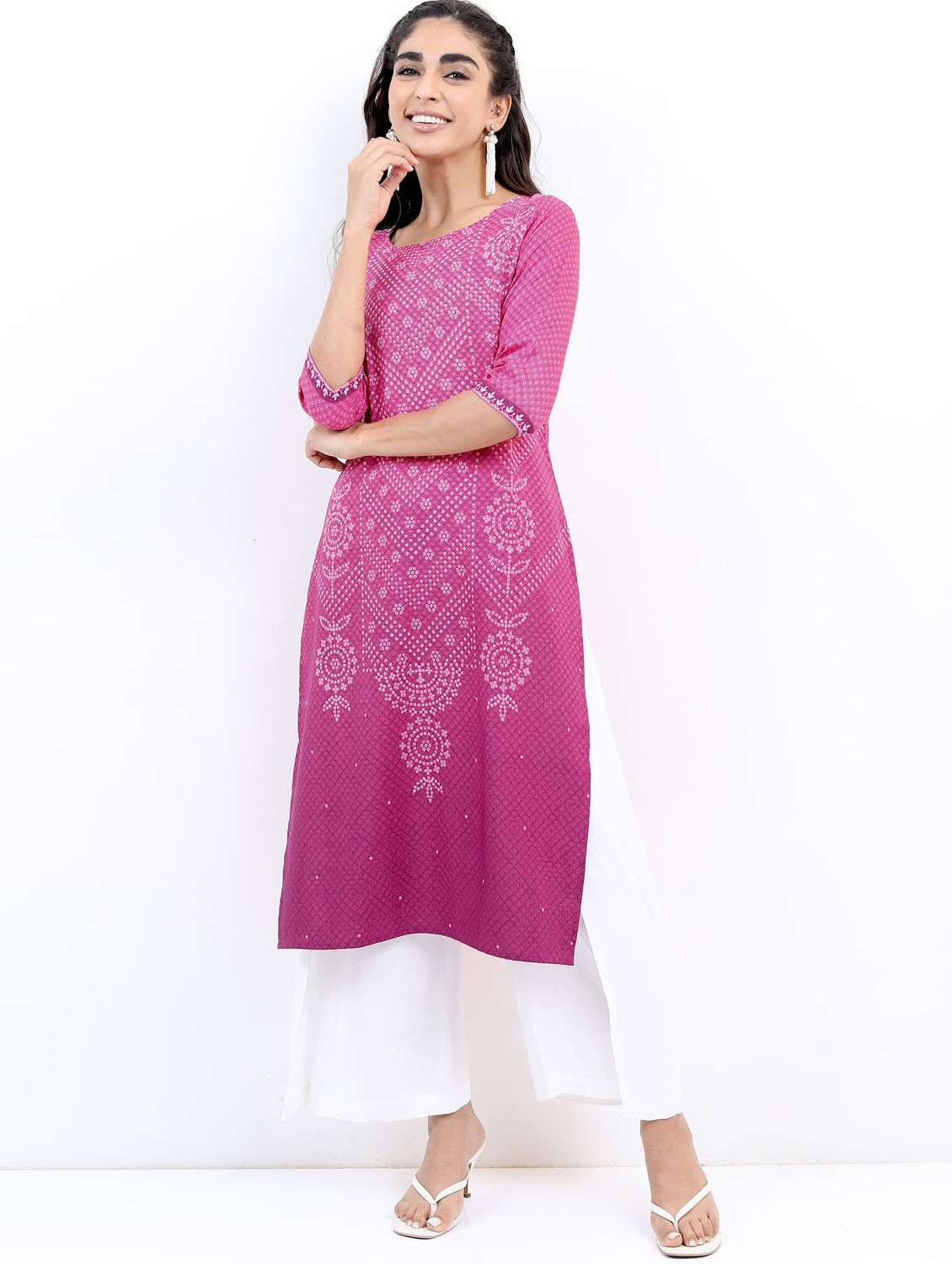 women three quarter sleeve straight kurta