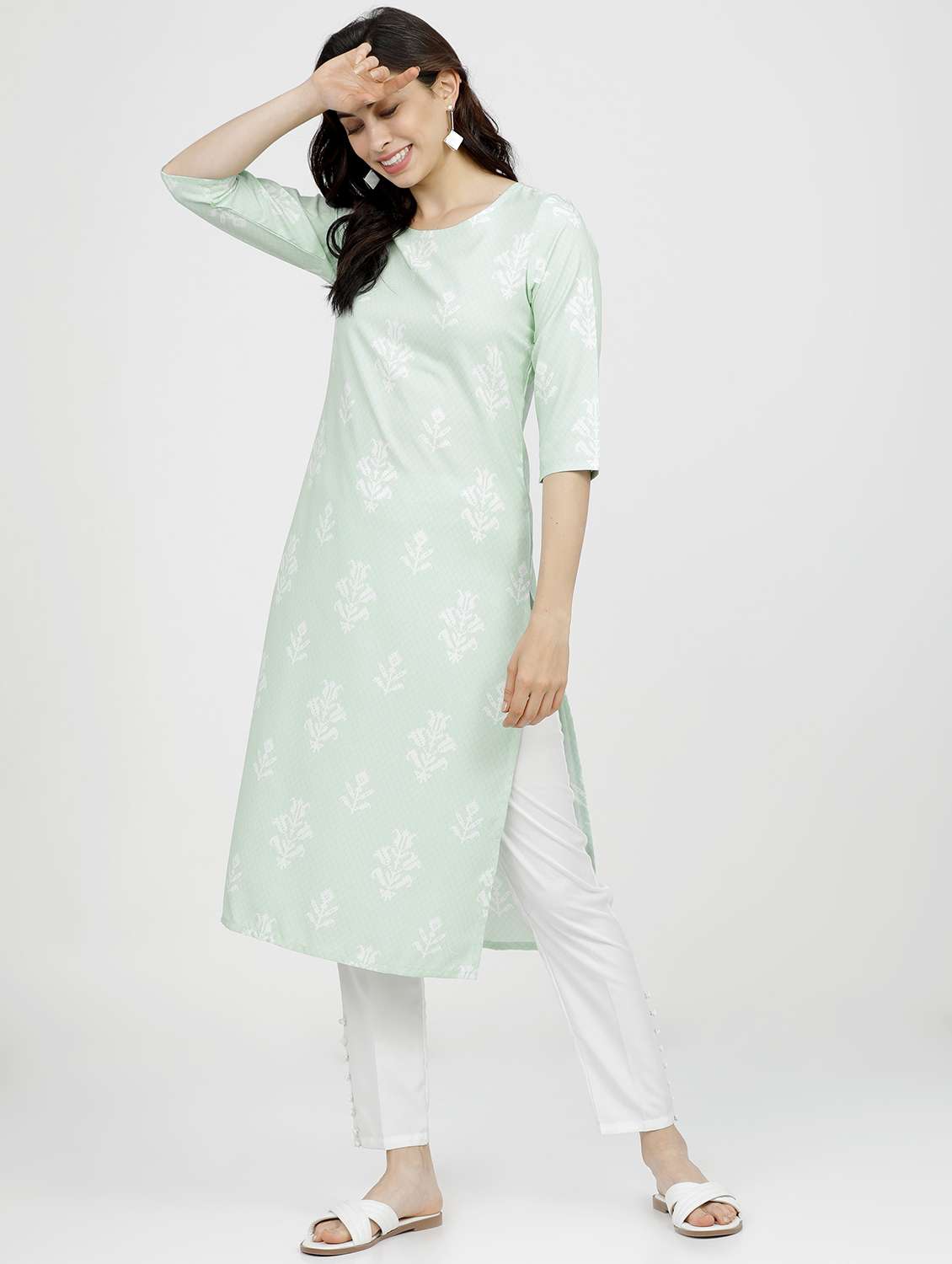 women three quarter sleeve straight kurta