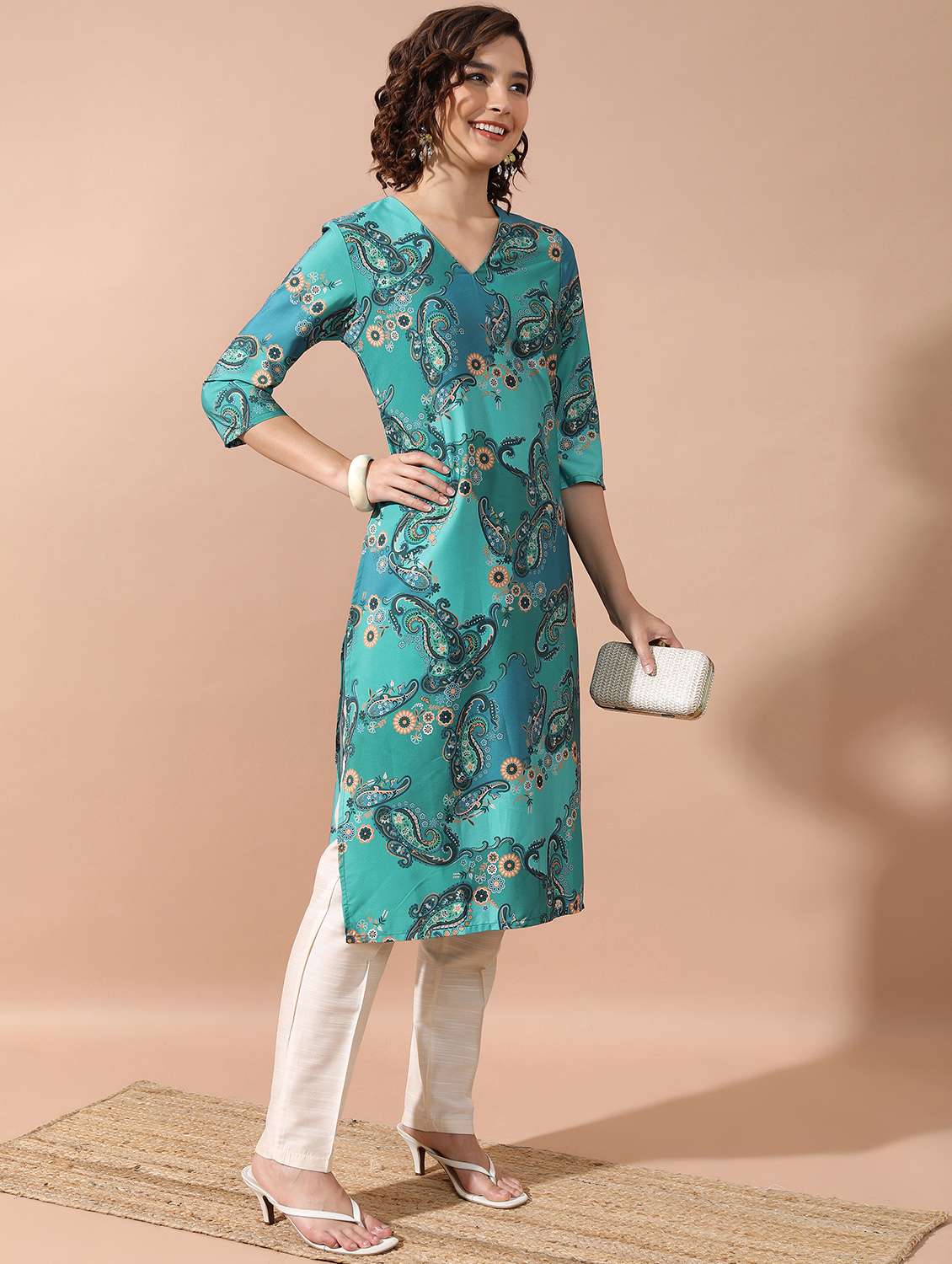 women three quarter sleeve straight kurta