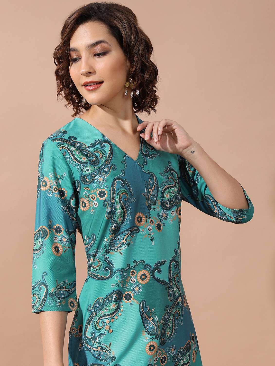 women three quarter sleeve straight kurta - 21376173 -  Standard Image - 5